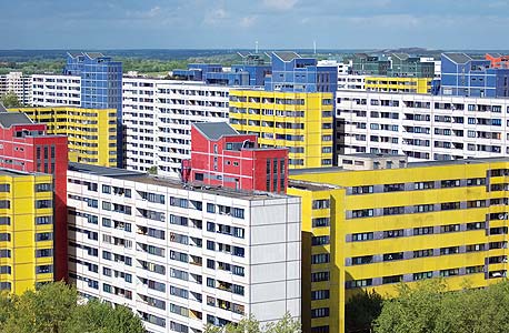 שוברים מסורת: הגרמנים עוברים משכירות לבעלות על דירות