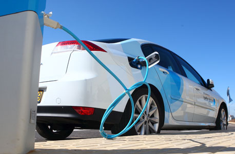 חשמלית ושמה שחוקה