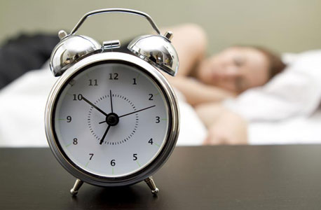 שעון מעורר - לא רק בשביל להעיר אתכם בבוקר, צילום: shutterstock