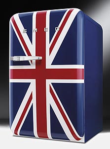 Smeg. מקרר מיני מסדרת הרטרו