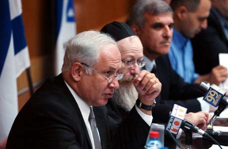 ראש הממשלה, בנימין נתניהו וסגן שר הבריאות יעקב ליצמן, כוונות פוליטיות נסתרות