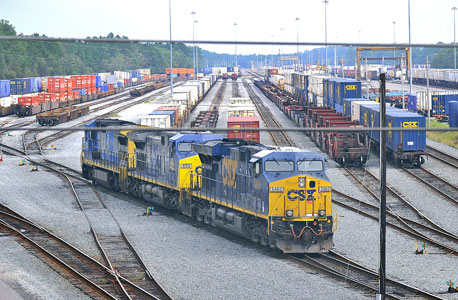 חברת הרכבות CSX צופה שיפור בכלכלת ארה&quot;ב ב-2010