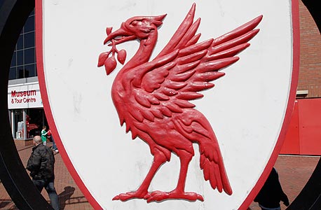 הסמל של ליברפול. למכירה, צילום: רויטרס