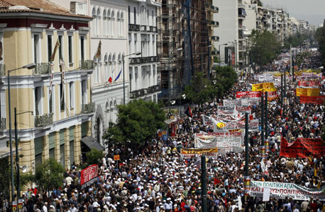 הערכות: יוון תיקלע לחדלות פרעון באוגוסט