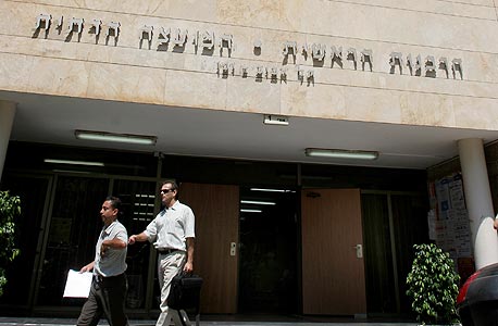 בניין הרבנות בתל אביב. המוסד היחידי שבו אישה לא יכולה להפוך למנכ"לית