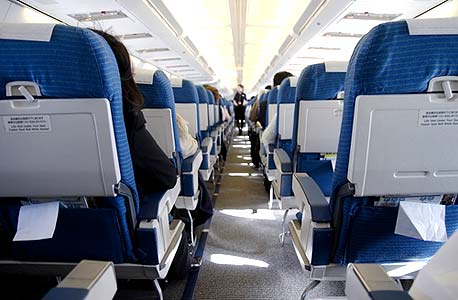 59% מהנוסעים מעדיפים: אזור למשפחות בלבד במטוס
