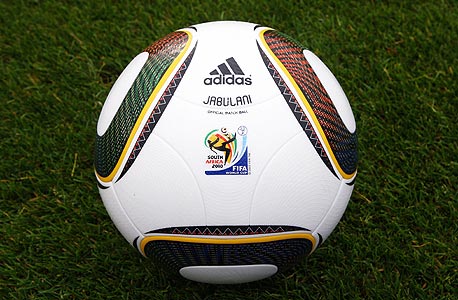 הכדור של אדידס במונדיאל 2010, צילום: adidas.synapticdigital.com
