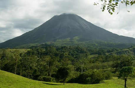 הר הגעש ארנל בקוסטה ריקה. אקזוטיקה למתקדמים, צילום: shutterstock