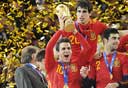 שחקני נבחרת ספרד חוגגים. 600 אלף יורו כל אחד, צילום: אי אף פי