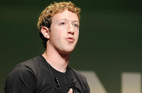 מנכ"ל פייסבוק מארק צוקרברג בצעירותו. ייסד את פייסבוק בגיל 19