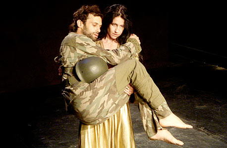 פסטיבל אינטימדאנס בתיאטרון תמונע, תל אביב