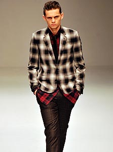 Topman. על פי הדיווחים יגיע לארץ בקרוב Topman. על פי הדיווחים יגיע לארץ בקרוב