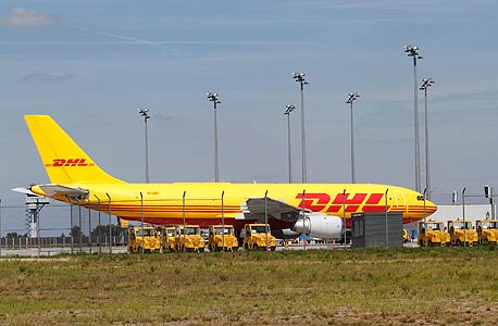 מטוס של חברת DHL, צילום: בלומברג