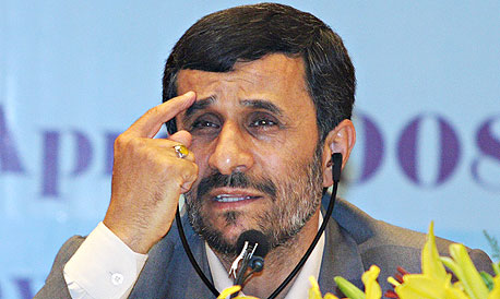 נשיא איראן אחמדינג'אד. יש לו סיבה להיות מודאג - אבל גם לסטוקסנט יש חסרונות