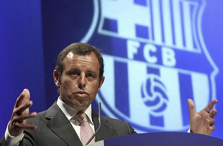 נשיא ברצלונה: &quot;כל עוד אני בתפקיד, המועדון אף פעם לא יעמוד למכירה&quot;