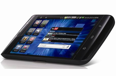 טאבלט־טלפון חכם Dell Streak. מחיר: 550 דולר בארה"ב