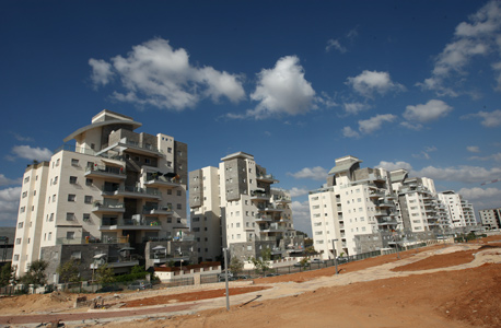 בנייני דירות בתלמי מנשה, צילום: עמית שעל