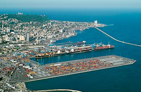 נמל חיפה, צילום: אריאל ורהפטינג