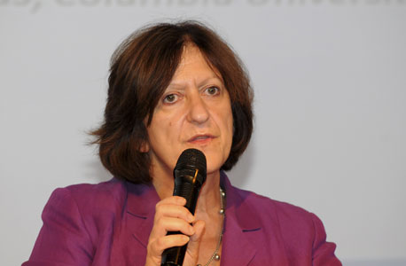 בטסי מנילו בטסי מנילו