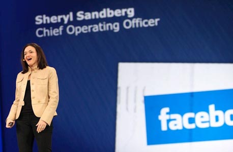 סנדברג: &quot;פייסבוק יצרה 230 אלף משרות חדשות באירופה ב-2011&quot;