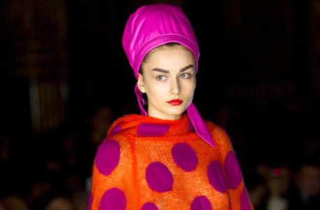 מוחצנים. דגם של ג'ונקו שימאדה