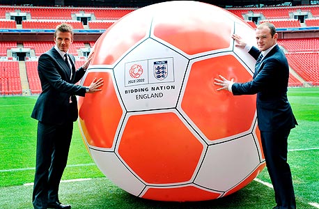 בקהאם ורוני בקמפיין וועדת ההצעה של אנגליה. תיתכן רפורמה רצינית בהתאחדות הכדורגל האנגלית, צילום: אי פי אי