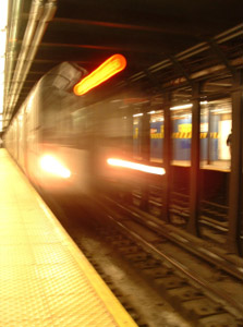 תחנת רכבת תחתית בניו יורק. תחנת הרפאים האמנותית בדרך להפוך להיסטוריה?