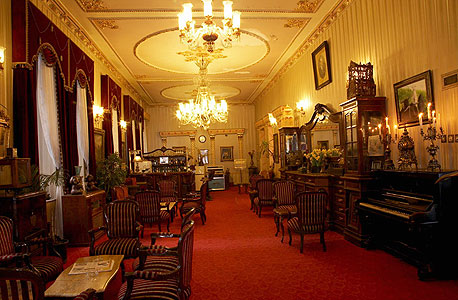 פרא פאלאס, איסטנבול