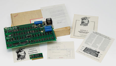 מחשב שאפל ייצרה ב-1976 נמכר ביותר מ-200 אלף דולר