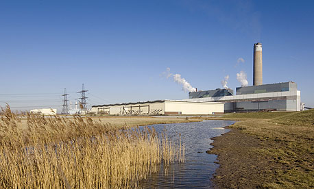 תחנת כוח (ארכיון), צילום: בלומברג
