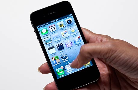 דיווח: אפל איבדה עוד אבטיפוס של אייפון בבר