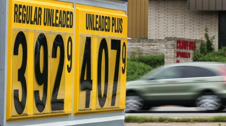 משרד התחבורה האמריקאי מחפש מימון: קורא להעלות המיסוי על הדלק ב-50%