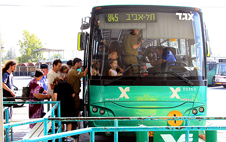 אוטובוס של אגד (ארכיון), צילום: מיכאל קרמר