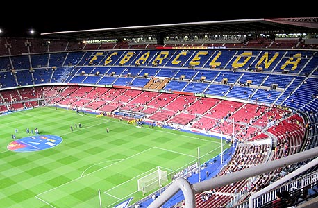 אצטדיון קאמפ נואו.  "אנחנו הקטלאנים מעדיפים שלא יבחינו בכסף שלנו.", צילום: CC by Oh-Barcelona.com 