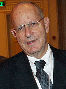 גד סומך. רואה החשבון של לאומי גד סומך. רואה החשבון של לאומי