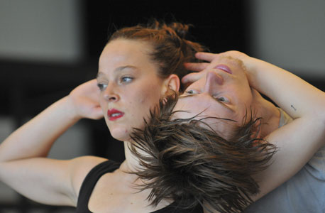 "שדה 21" של להקת המחול בת שבע