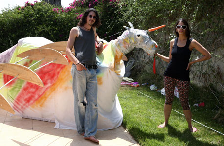 (מימין) חן ורד ועופר מילר מקבוצת החד קרן האימתני. מצפים רק ליהנות