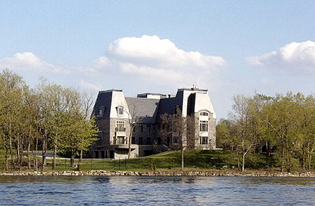 למכירה: ביתה הקנדי של סלין דיון ב-29.5 מיליון דולר