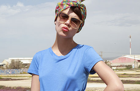 מכירה ב: ANNA K