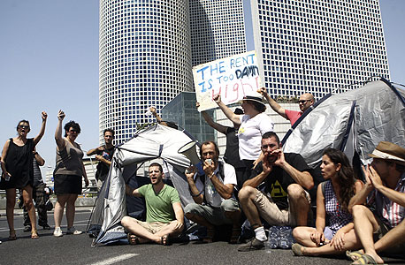 הפגנה מחאה מחאת דיור אוהלים עזריאלי תל אביב, צילום: אוראל כהן