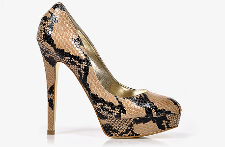 Bebe, חנויות הרשת. 540 שקל במקום 900 שקל