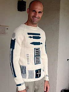 סוודר R2D2 מ-Etsy סוודר R2D2 מ-Etsy
