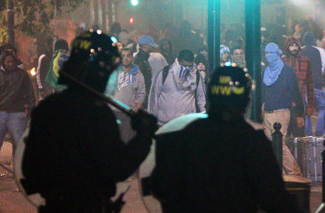 מהומות בטוטנהאם. כל שכבות האוכלוסייה השתתפו , צילום: MCT