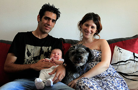 משפחת בן-שוע, אשדוד, צילום: צפריר אביוב