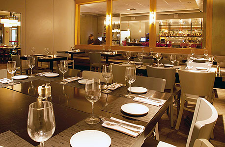 ליליות, רעננה. אורחים: 25-40