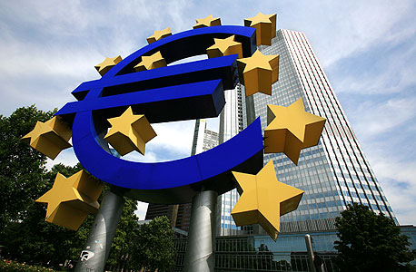 הבנק האירופי שוקל הורדת ריבית, והעמדת הלוואות לרשות הבנקים המסחריים 