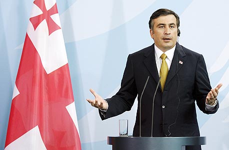 ראש ממשלת גאורגיה לשעבר מאשים את הנשיא בגניבת 2 מיליארד דולר