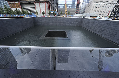 האנדרטה להרוגי 11 בספטמבר. השמות מסודרים לפי אלגוריתם, צילום: בלומברג