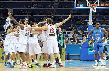 נייקי תעניק חסות לנבחרת הכדורסל של ספרד