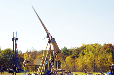 תותח לשיגור דלעת. מהירות של מאות קילומטרים לשעה